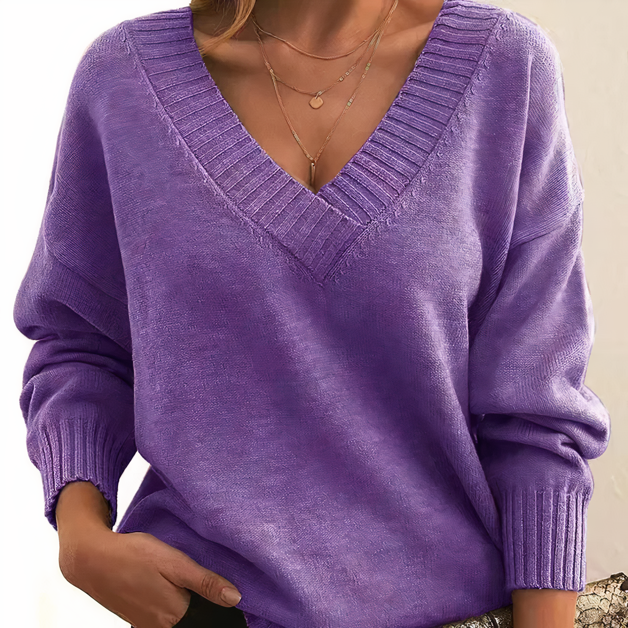 Soft Cashmere Pullover Sweater for Women – Cozy and Elegant