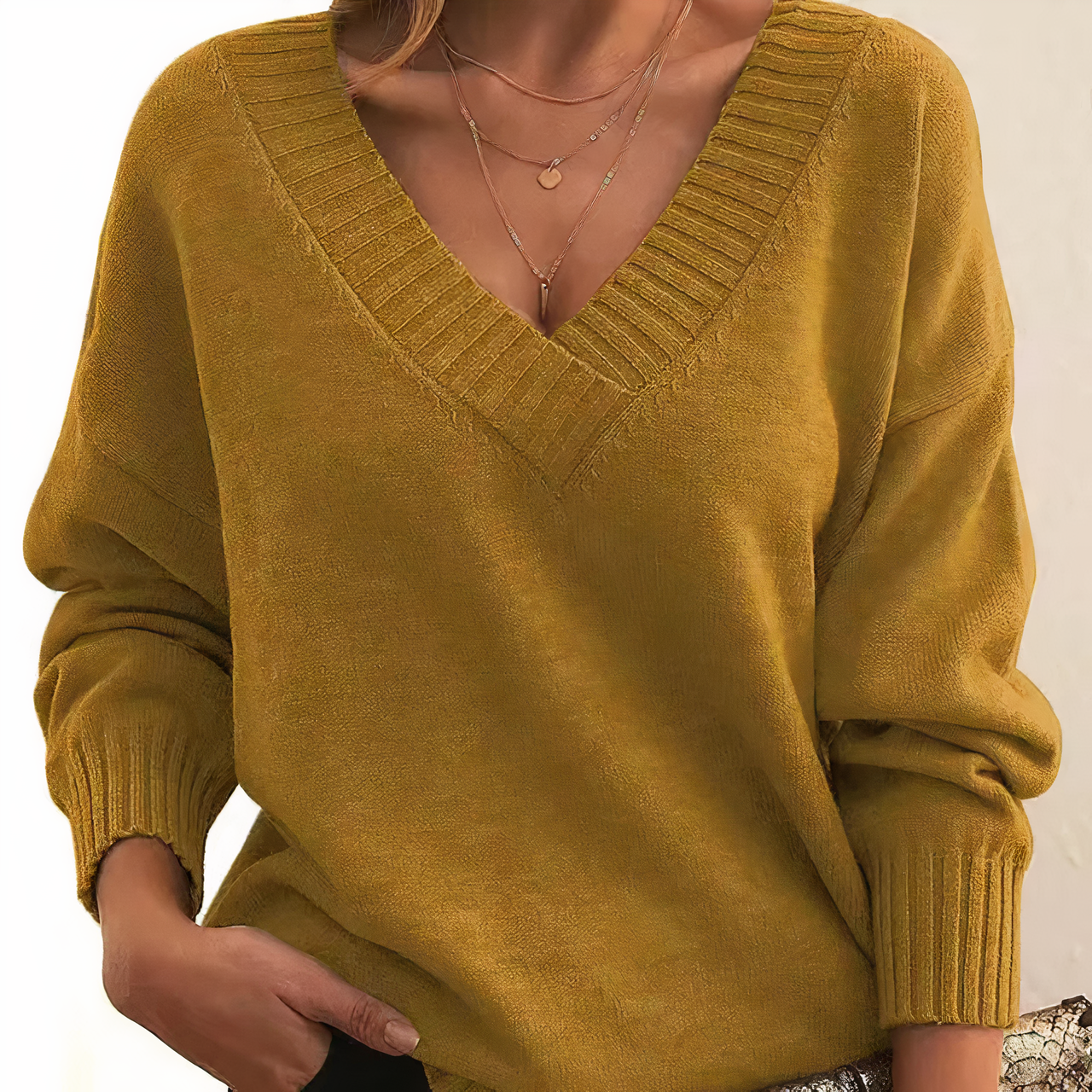 Soft Cashmere Pullover Sweater for Women – Cozy and Elegant